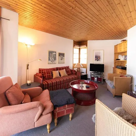 Flat For 3 Persons At Schweizerhof-lenzerheide *