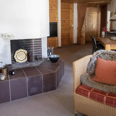 Flat For 3 Persons At Schweizerhof-lenzerheide Appartement